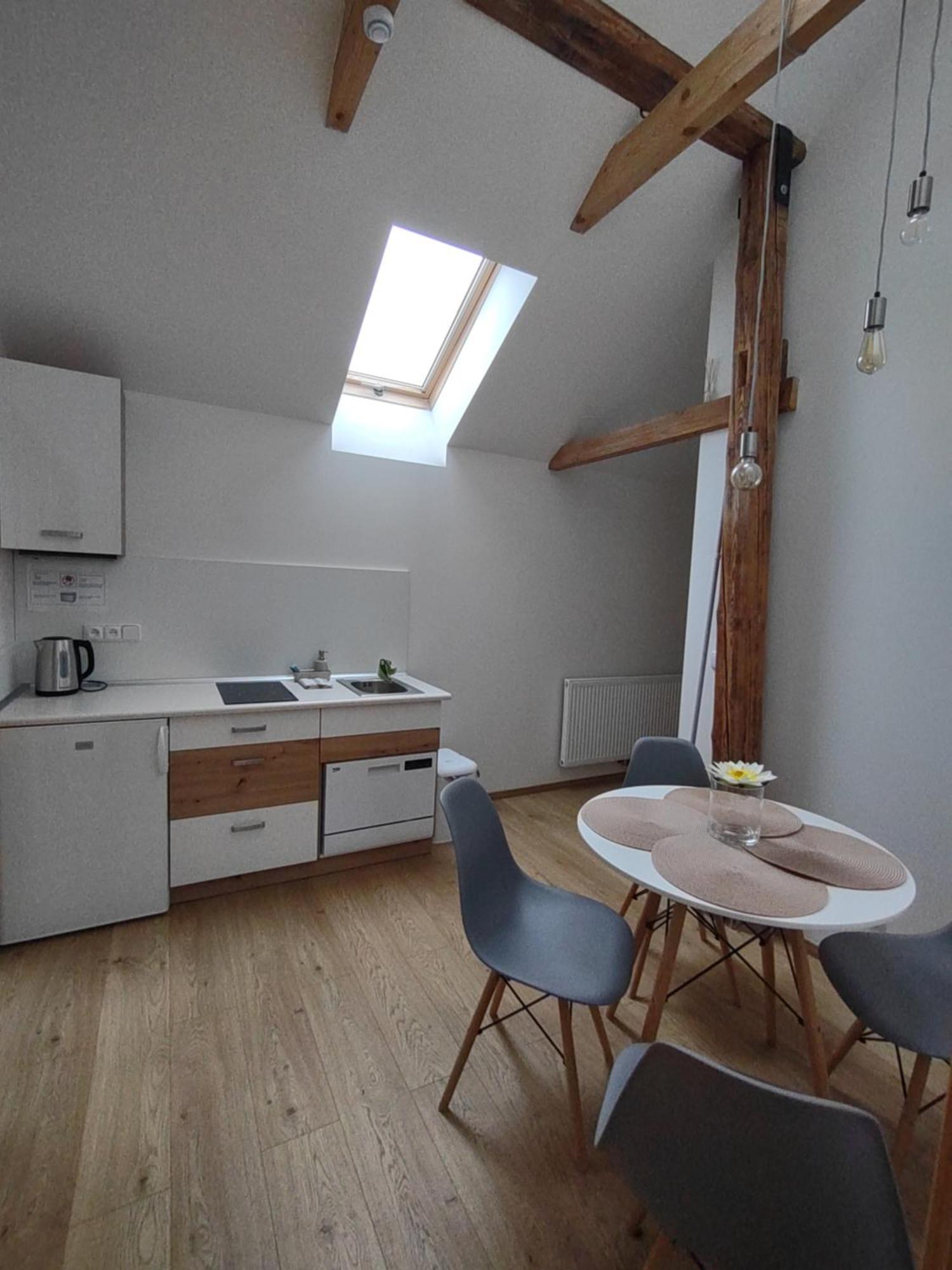 Pekloveske Apartmany V Ceskem Raji Železnice 外观 照片